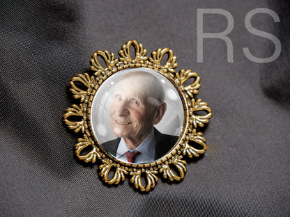 Broche dorée ronde , ancienne style baroque