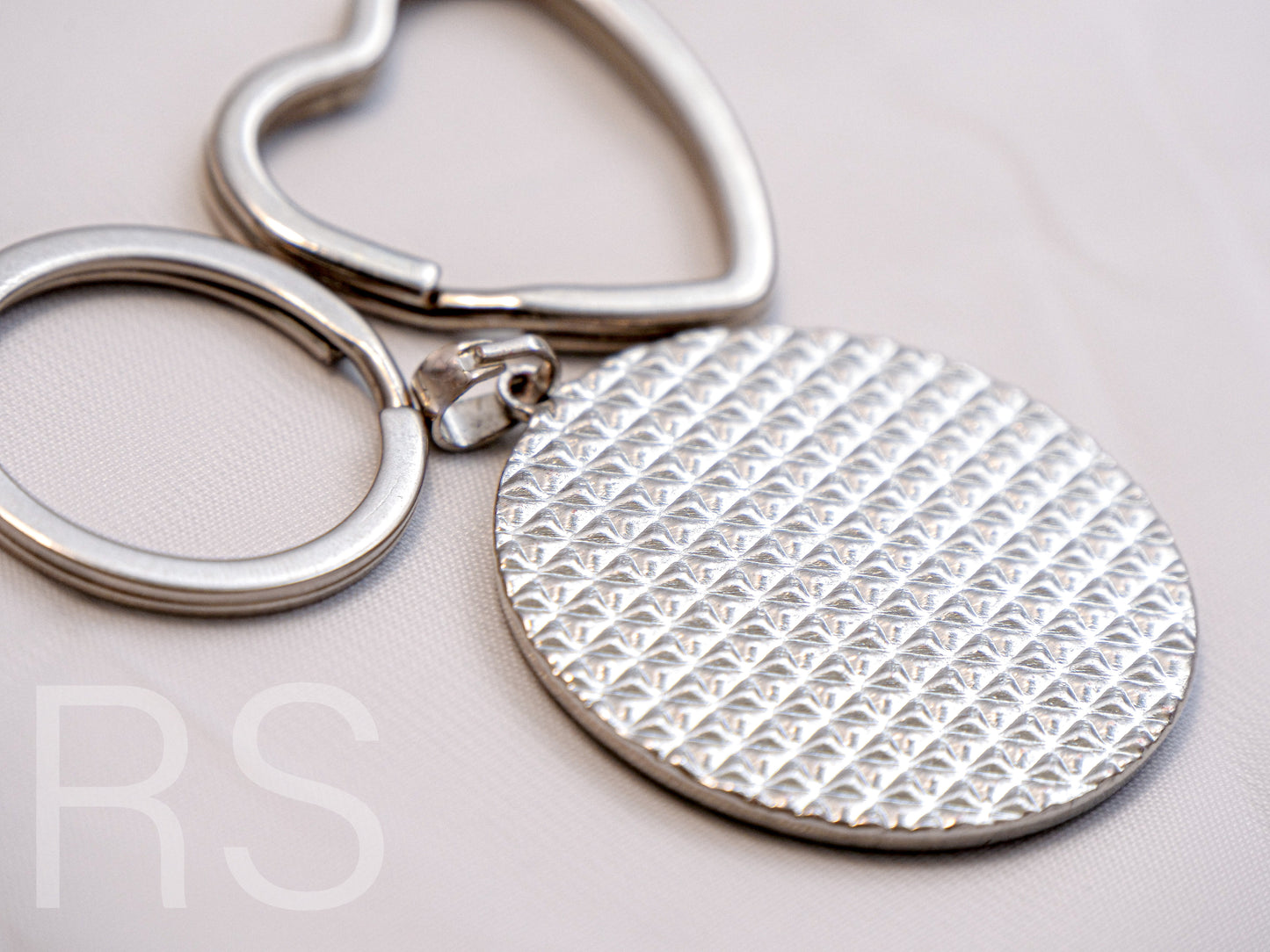 Porte-clés silver avec mini pierres (30mm)